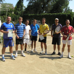 Клуб большого тенниса Виктория - Теннис